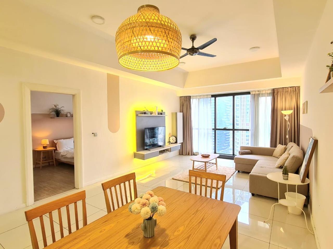 M Service Klcc Apartment